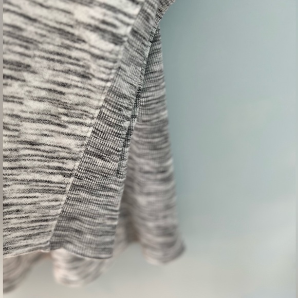 2X Heathered Gray Cowl Neck Long Sleeve Rafaella Women's Sweatshirt NWOT - Picture 7 of 7